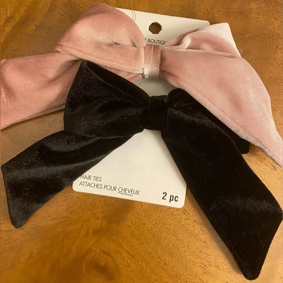 Pink Velvet Bow Hair Elastic - Picture 3 of 16